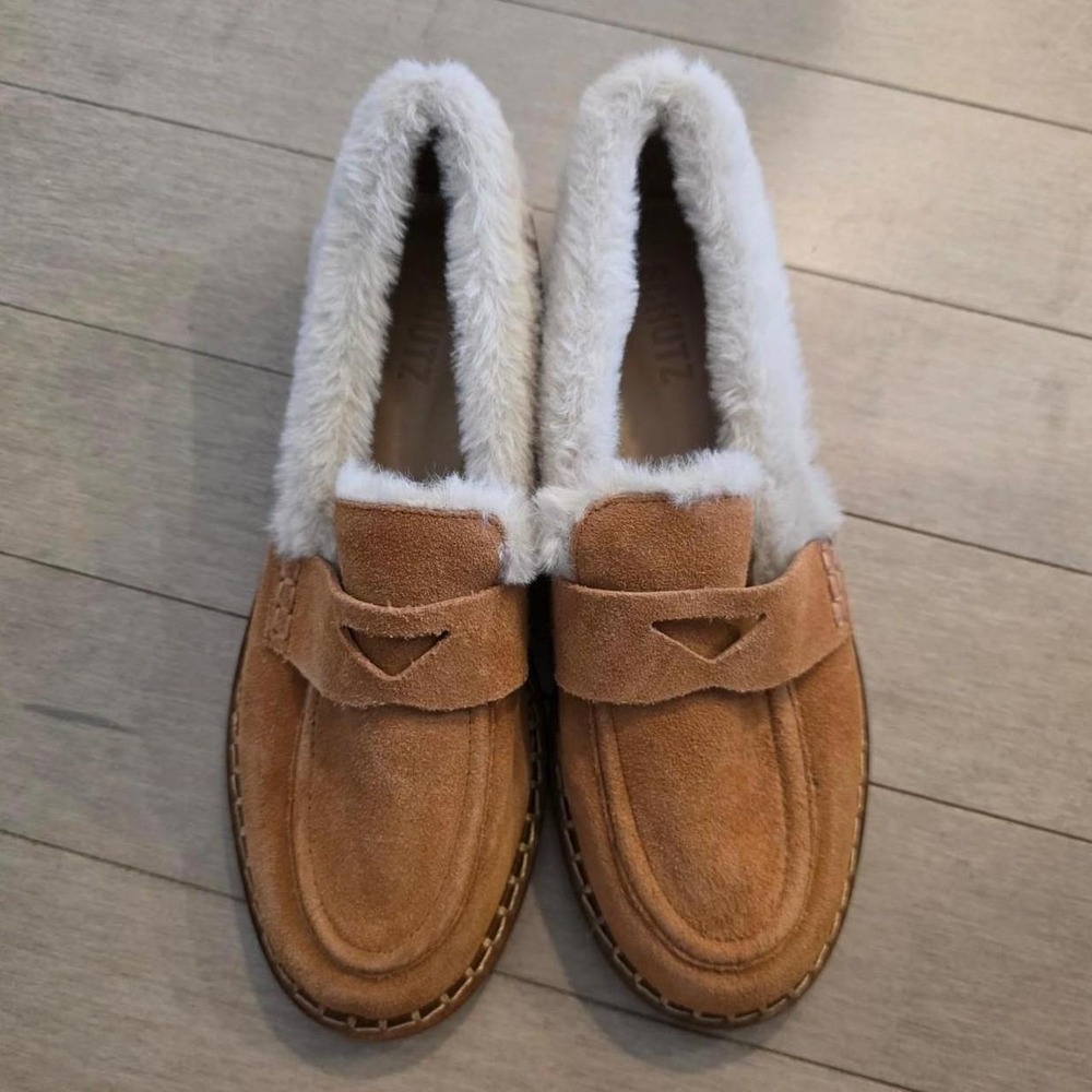 Schutz brown suede loafers with white faux fur lining, size US 7